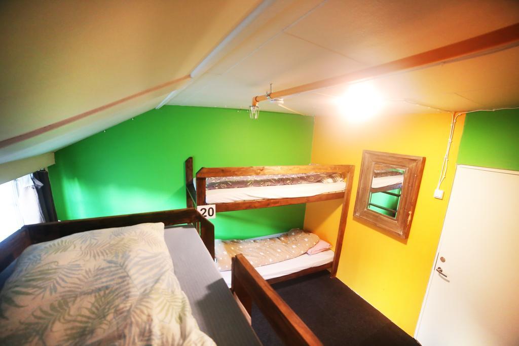 Tromso Activities Hostel Экстерьер фото